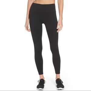 Zella Live In 7/8 compression leggings (black)